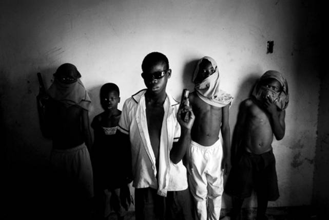 Immagine - Rif.: LUCCAdigitalPHOTOFest 2008 > As i was dying Copyright Paolo Pellegrin Contrasto - Magnum Photos